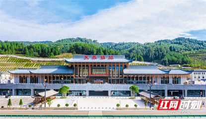 湘西土家族苗族自治州鋼結構設計公司vs北京湃勒思建筑（湘西土家族自治州鋼結構設計公司vs北京湃勒思建筑） 結構機械鋼結構施工 第2張