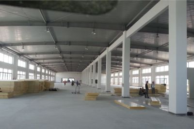 一萬平方鋼結(jié)構(gòu)廠房造價(鋼結(jié)構(gòu)廠房施工周期對造價的影響) 鋼結(jié)構(gòu)框架施工 第4張 一萬平方鋼結(jié)構(gòu)廠房造價(鋼結(jié)構(gòu)廠房施工周期對造價的影響) 鋼結(jié)構(gòu)框架施工 第4張