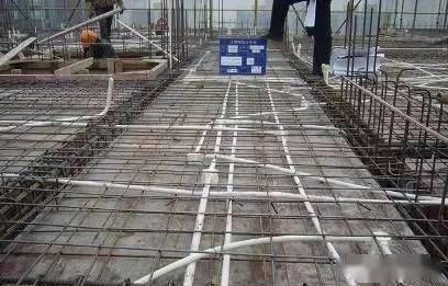 鋼結構建筑樓板可以做線管預埋嗎（鋼結構建筑樓板預埋線管的施工流程）