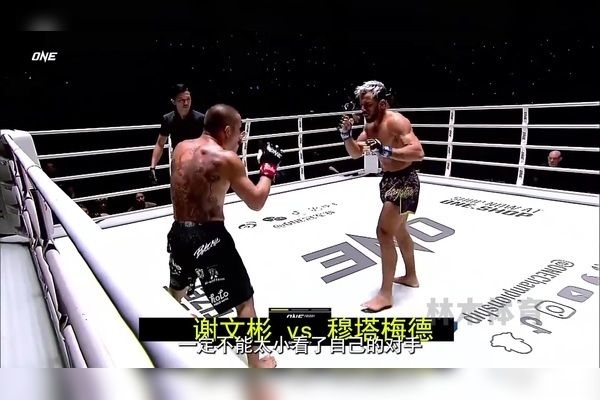 螺旋樓梯的設計理念是什么 裝飾工裝設計 第4張 螺旋樓梯的設計理念是什么 裝飾工裝設計 第4張