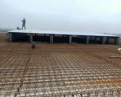 大型鋼結構加工廠現場噴漆圖片大全 結構工業裝備施工 第3張 大型鋼結構加工廠現場噴漆圖片大全 結構工業裝備施工 第3張