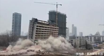 北京市拆除工程報價(北京市拆除工程報價影響因素) 鋼結構跳臺設計 第4張 北京市拆除工程報價(北京市拆除工程報價影響因素) 鋼結構跳臺設計 第4張