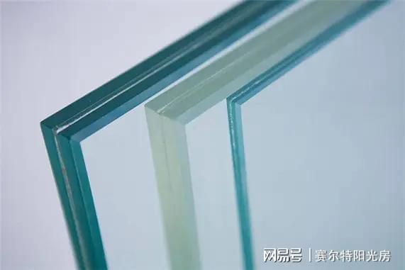 鋼結構玻璃屋頂(鋼結構玻璃屋頂是一種將鋼結構與玻璃材料相結合的現代建筑技術) 鋼結構蹦極設計 第5張 鋼結構玻璃屋頂(鋼結構玻璃屋頂是一種將鋼結構與玻璃材料相結合的現代建筑技術) 鋼結構蹦極設計 第5張