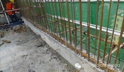 屋面板施工縫如何處理(屋面板施工縫處理常見問題及解決方案及解決方案) 鋼結構框架施工 第3張 屋面板施工縫如何處理(屋面板施工縫處理常見問題及解決方案及解決方案) 鋼結構框架施工 第3張