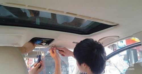 汽車頂棚布翻新改裝教程（汽車頂棚布翻新費(fèi)用大概多少）