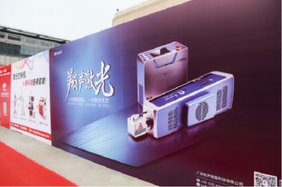展示桁架一個制作費多少錢啊(桁架制作報價) 鋼結構玻璃棧道設計 第4張 展示桁架一個制作費多少錢啊(桁架制作報價) 鋼結構玻璃棧道設計 第4張
