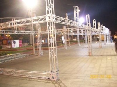 廣告桁架搭建制作多少一平方米(桁架制作包含費用明細) 建筑方案設計 第5張 廣告桁架搭建制作多少一平方米(桁架制作包含費用明細) 建筑方案設計 第5張