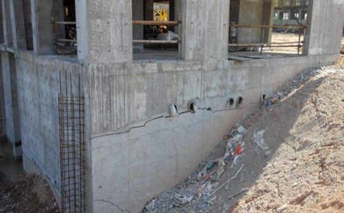 地基下沉怎么辦?(地基下沉對建筑安全影響有哪些關(guān)鍵步驟有哪些) 結(jié)構(gòu)橋梁鋼結(jié)構(gòu)施工 第1張 地基下沉怎么辦?(地基下沉對建筑安全影響有哪些關(guān)鍵步驟有哪些) 結(jié)構(gòu)橋梁鋼結(jié)構(gòu)施工 第1張