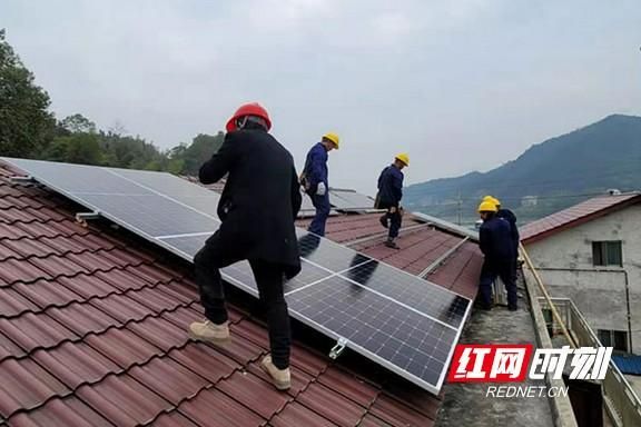 屋頂光伏安裝工人一月能拿多少錢(屋頂光伏安裝工人月薪4840元至18000元不等) 結構工業鋼結構設計 第4張 屋頂光伏安裝工人一月能拿多少錢(屋頂光伏安裝工人月薪4840元至18000元不等) 結構工業鋼結構設計 第4張