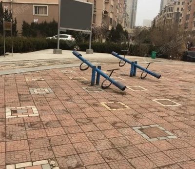 坤宇佳苑 鋼結構玻璃棧道施工 第3張 坤宇佳苑 鋼結構玻璃棧道施工 第3張