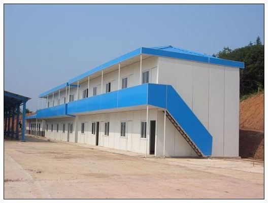 鋼結構和彩鋼板一樣嗎(鋼結構和彩鋼板在組成、用途和特性上有明顯的區別) 結構電力行業設計 第2張 鋼結構和彩鋼板一樣嗎(鋼結構和彩鋼板在組成、用途和特性上有明顯的區別) 結構電力行業設計 第2張