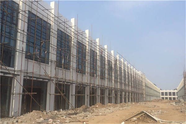鋼結構閣樓鋪什么板子最好(花紋鋼板搭配木地板效果) 結構橋梁鋼結構施工 第5張 鋼結構閣樓鋪什么板子最好(花紋鋼板搭配木地板效果) 結構橋梁鋼結構施工 第5張