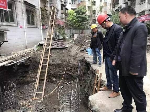 電梯鋼結構井道橫梁間距規范要求標準（電梯鋼結構井道橫梁間距的規范標準是不超過2.5m/檔） 結構橋梁鋼結構設計 第1張