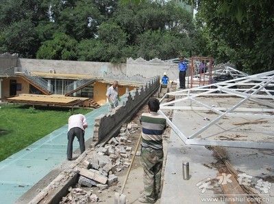 自己家里搭鋼結構違法嗎（自己家里搭建鋼結構屬于違建嗎？）