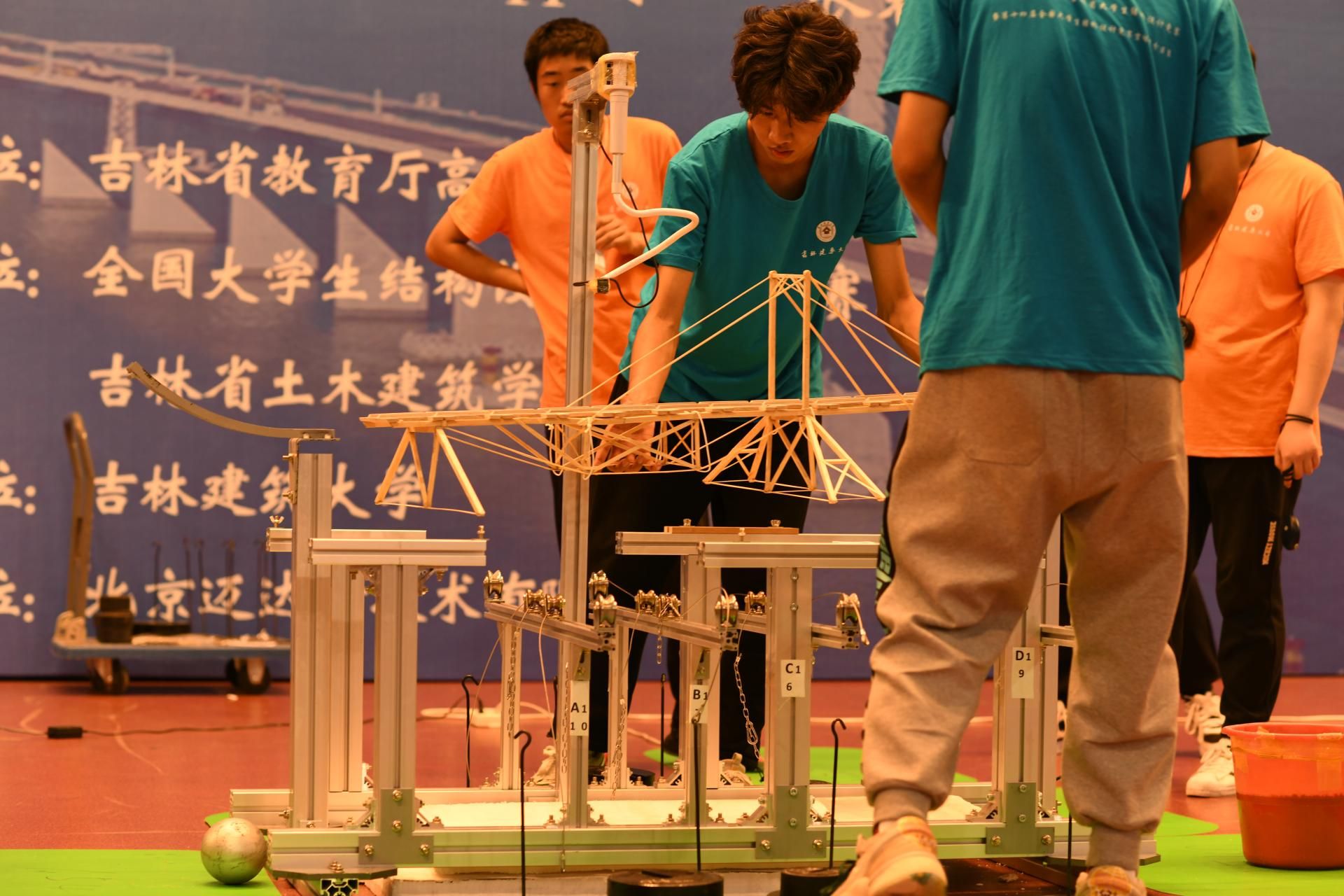 包鋼加固技術(shù)的優(yōu)缺點 北京加固施工 第4張 包鋼加固技術(shù)的優(yōu)缺點 北京加固施工 第4張