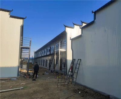 彩鋼房搭建過程圖片(彩鋼房搭建過程圖片查詢) 結(jié)構(gòu)污水處理池設(shè)計(jì) 第5張 彩鋼房搭建過程圖片(彩鋼房搭建過程圖片查詢) 結(jié)構(gòu)污水處理池設(shè)計(jì) 第5張