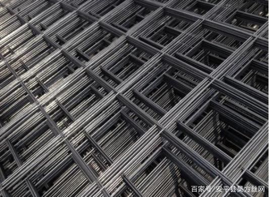 屋面鋼筋鋪設(屋面鋼筋鋪設的一些關鍵步驟和要求) 鋼結構玻璃棧道施工 第1張 屋面鋼筋鋪設(屋面鋼筋鋪設的一些關鍵步驟和要求) 鋼結構玻璃棧道施工 第1張