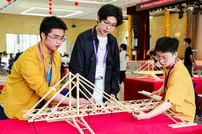 北京市建筑結(jié)構(gòu)大賽(北京市大學(xué)生建筑結(jié)構(gòu)設(shè)計(jì)競(jìng)賽) 鋼結(jié)構(gòu)異形設(shè)計(jì) 第5張 北京市建筑結(jié)構(gòu)大賽(北京市大學(xué)生建筑結(jié)構(gòu)設(shè)計(jì)競(jìng)賽) 鋼結(jié)構(gòu)異形設(shè)計(jì) 第5張