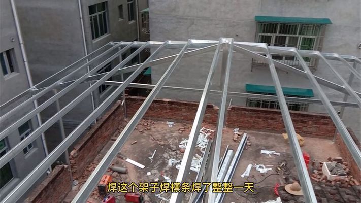 彩鋼架子圖片大全集(尋找彩鋼瓦支架的圖片) 鋼結(jié)構(gòu)跳臺(tái)設(shè)計(jì) 第3張 彩鋼架子圖片大全集(尋找彩鋼瓦支架的圖片) 鋼結(jié)構(gòu)跳臺(tái)設(shè)計(jì) 第3張