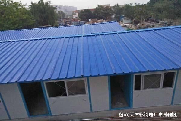 彩鋼房屋頂(彩鋼屋頂選購注意事項彩鋼屋頂防銹處理技巧) 裝飾家裝設計 第5張 彩鋼房屋頂(彩鋼屋頂選購注意事項彩鋼屋頂防銹處理技巧) 裝飾家裝設計 第5張