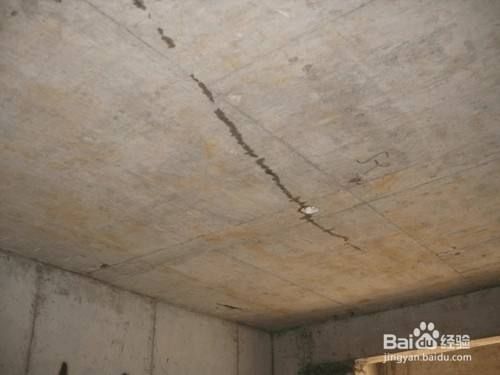 屋面修補(屋面修補防水卷材施工技巧屋面修補防水涂料選擇指南) 鋼結(jié)構(gòu)鋼結(jié)構(gòu)停車場設計 第4張 屋面修補(屋面修補防水卷材施工技巧屋面修補防水涂料選擇指南) 鋼結(jié)構(gòu)鋼結(jié)構(gòu)停車場設計 第4張