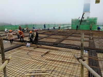 屋面板加固和屋面工程誰(shuí)先誰(shuí)后(屋面板加固和屋面工程的順序) 鋼結(jié)構(gòu)玻璃棧道施工 第5張 屋面板加固和屋面工程誰(shuí)先誰(shuí)后(屋面板加固和屋面工程的順序) 鋼結(jié)構(gòu)玻璃棧道施工 第5張