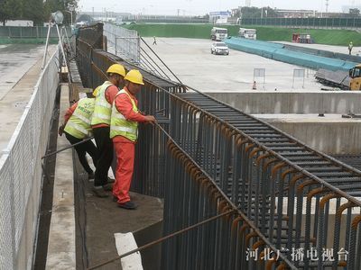正規建筑改造加固公司做工細致(建筑加固公司資質查詢方法) 鋼結構玻璃棧道施工 第5張 正規建筑改造加固公司做工細致(建筑加固公司資質查詢方法) 鋼結構玻璃棧道施工 第5張
