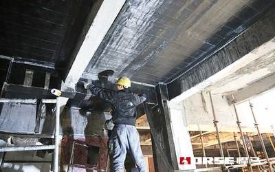 碳纖維加固施工安全注意事項,碳纖維加固施工,安全關鍵要點全解析 行業(yè)新聞 第1張 碳纖維加固施工安全注意事項,碳纖維加固施工,安全關鍵要點全解析 行業(yè)新聞 第1張