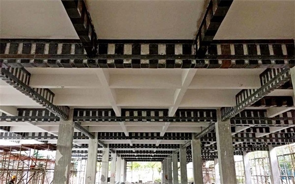 粘鋼板加固在地震區(qū)的應用，粘鋼板加固技術在地震區(qū)建筑結構 行業(yè)新聞 第2張