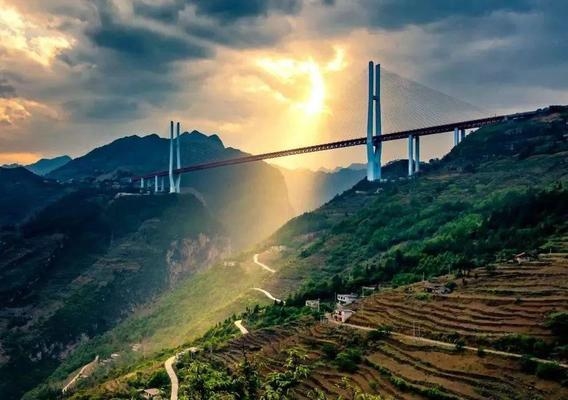 特殊建筑加固案例分析，特殊建筑加固，案例剖析與經(jīng)驗(yàn)啟示