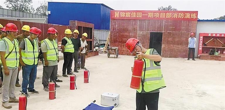 施工現場安全管理最佳實踐，施工現場安全管理最佳實踐，筑牢安全防線，保障工程
