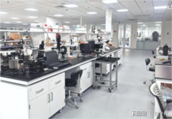 碳纖維布阻燃劑種類對(duì)比,碳纖維布阻燃劑種類特性及優(yōu)劣對(duì)比 行業(yè)新聞 第3張 碳纖維布阻燃劑種類對(duì)比,碳纖維布阻燃劑種類特性及優(yōu)劣對(duì)比 行業(yè)新聞 第3張