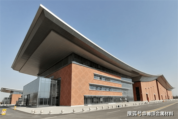 錳鋼板在建筑領(lǐng)域的應(yīng)用案例,錳鋼板在建筑領(lǐng)域的創(chuàng)新應(yīng)用與典型案例分析 行業(yè)新聞 第2張 錳鋼板在建筑領(lǐng)域的應(yīng)用案例,錳鋼板在建筑領(lǐng)域的創(chuàng)新應(yīng)用與典型案例分析 行業(yè)新聞 第2張