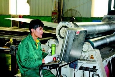 卷板機結構優化的具體方法,卷板機結構優化的具體方法與實施策略 行業新聞 第4張 卷板機結構優化的具體方法,卷板機結構優化的具體方法與實施策略 行業新聞 第4張